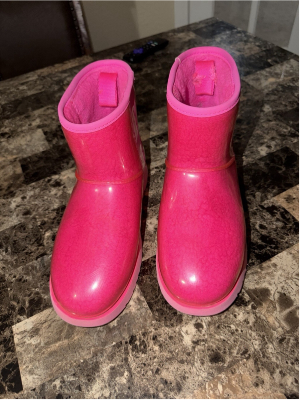 Ugg Classic Clear Mini Winter Snow Rain Boots Size 9 Pink - Picture 9 of 16